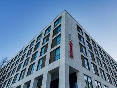 IntercityHotel Berlin Airport BER Terminal 1+2 - Bild 1