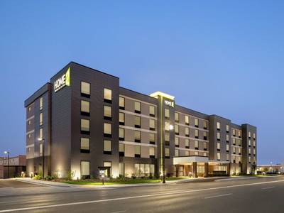 Home2 Suites by Hilton Milwaukee West - Bild 1