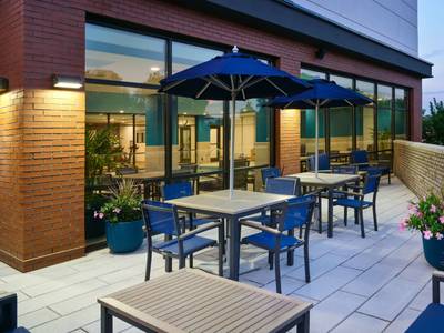 Hampton Inn Towson Downtown - Bild 1