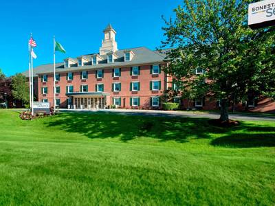 Sonesta Select Boston Danvers - Bild 1