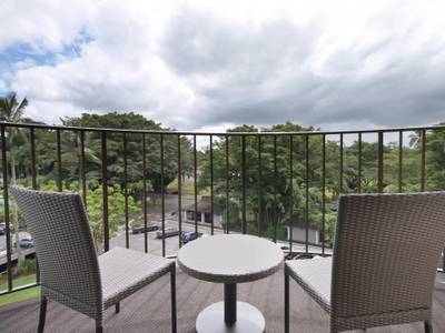 Hilo Hawaiian Hotel, Trademark Collection by Wyndham - Bild 1