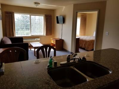 Grand View Inn & Suites - Bild 1