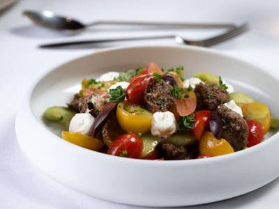 Mitsis N'U Piraeus Port - Bild 1