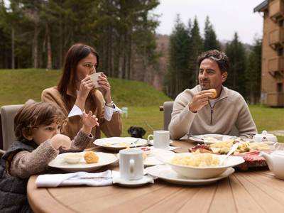 Swissôtel Resort Kolasin - Bild 1