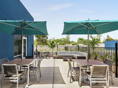 Hampton Inn and Suites by Hilton Oroville - Bild 1