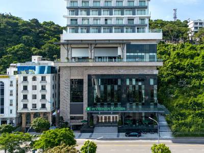 Wyndham Garden Legend Halong - Bild 1