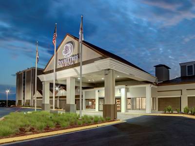 DoubleTree by Hilton Harrisonburg - Bild 1