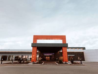 Coast Nisku Inn & Conference Centre - Bild 1