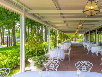 Château Vaudreuil - Bild 1