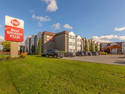 Best Western Plus Rose City Suites - Bild 1