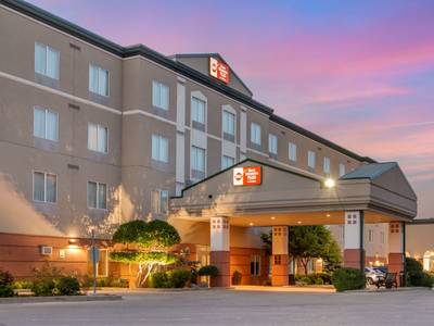 Best Western Plus Pembina Inn & Suites - Bild 1