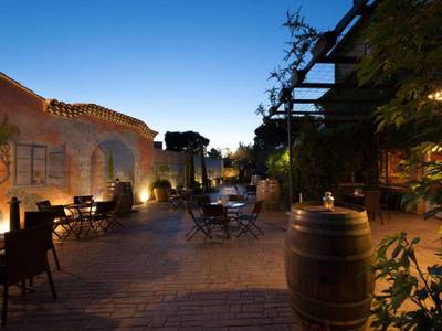 Hôtel Les Vignes Blanches - Bild 1