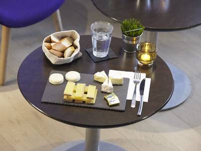 Hotel Campanile Le Blanc Mesnil - Bild 1