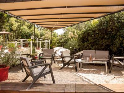 Hôtel ibis Marseille Provence Aéroport - Bild 1