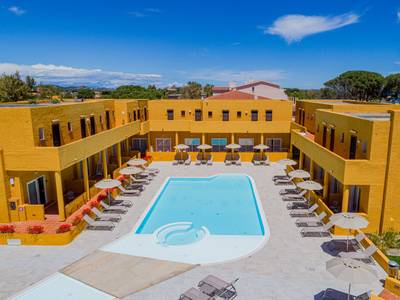 Blu Hotel Laconia Village - Bild 1