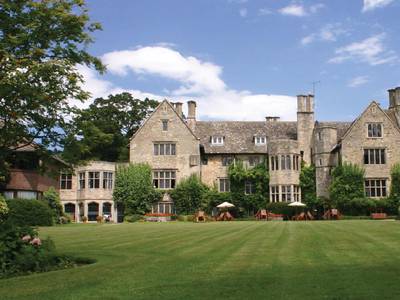 Stonehouse Court - Bild 1