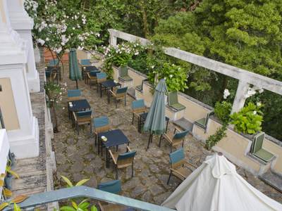 Lawrence's Hotel - Bild 1