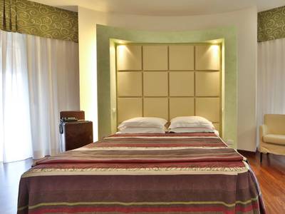 Best Western Cesena Hotel - Bild 1