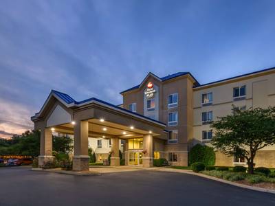 Best Western Plus Waynesboro Inn & Suites Conference Center - Bild 1