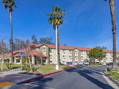 Comfort Inn Fontana - Bild 1