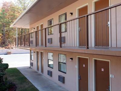 Americas Best Value Inn Malvern - Bild 1