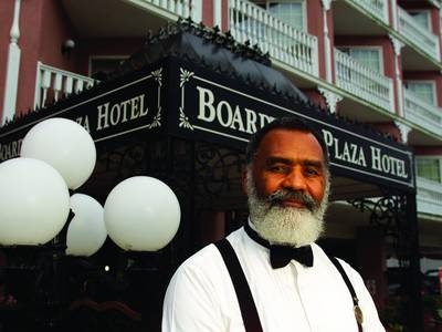 Boardwalk Plaza Hotel - Bild 1