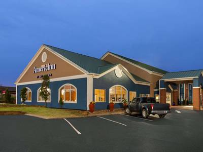 AmericInn by Wyndham Grinnell - Bild 1