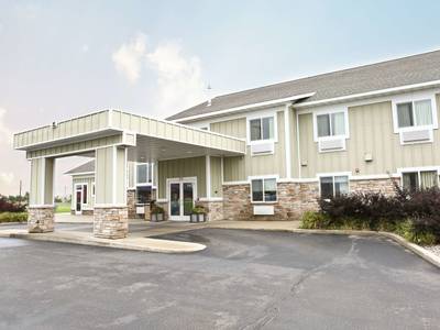 GrandStay Hotel & Suites Perham - Bild 1