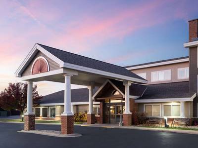 AmericInn by Wyndham Beaver Dam - Bild 1