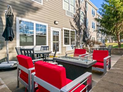 Country Inn & Suites by Radisson, Red Wing, MN - Bild 1