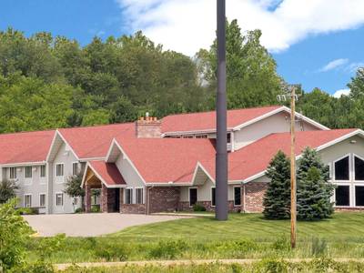 AmericInn by Wyndham Baldwin - Bild 1