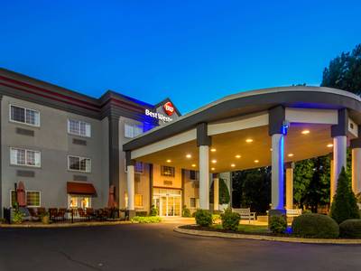 Best Western Plus Newport News Inn & Suites - Bild 1