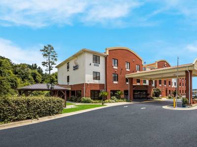 Comfort Inn & Suites Midway - Tallahassee West - Bild 1