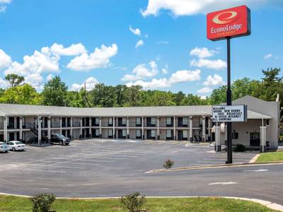 Econo Lodge Inn & Suites - Bild 1