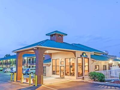 Days Inn by Wyndham Jackson - Bild 1