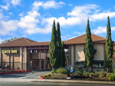 Days Inn by Wyndham Pinole Berkeley - Bild 1