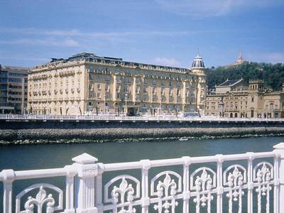 Hotel Maria Cristina, a Luxury Collection Hotel - Bild 1