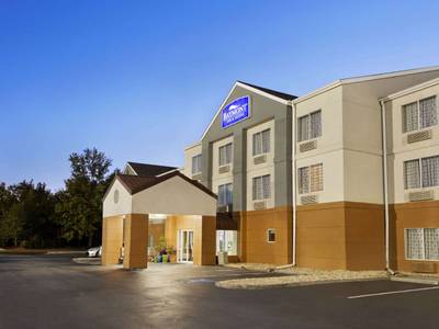 Baymont by Wyndham Lithia Springs Atlanta - Bild 1