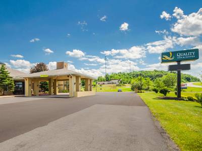 Quality Inn & Suites Frostburg - Bild 1