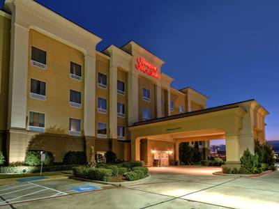 Hampton Inn & Suites Corsicana - Bild 1