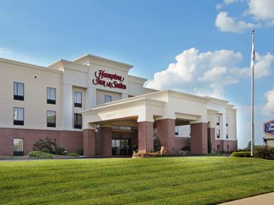 Hampton Inn & Suites Madisonville - Bild 1