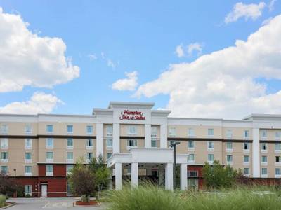 Hampton Inn & Suites Poughkeepsie - Bild 1