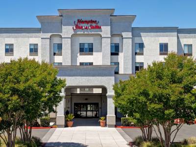 Hampton Inn & Suites Rohnert Park - Sonoma County - Bild 1
