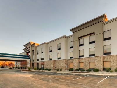 Hampton Inn & Suites St. Louis-Edwardsville - Bild 1