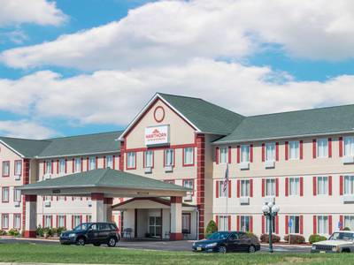 Hawthorn Extended Stay by Wyndham Seville - Bild 1