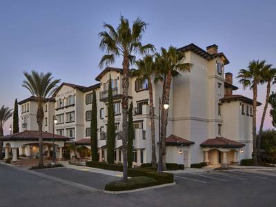 La Bellasera Hotel and Suites - Bild 1