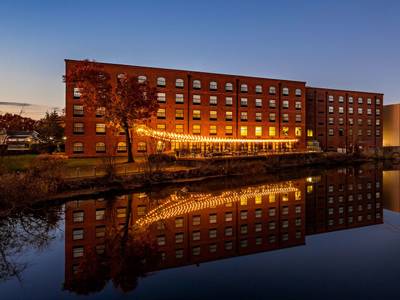 The Loom Hotel Tapestry Collection by Hilton - Bild 1