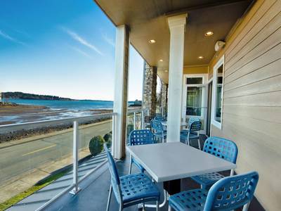 Oxford Suites Silverdale - Bild 1