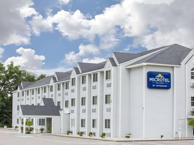 Microtel Inn & Suites by Wyndham Gassaway/Sutton - Bild 1