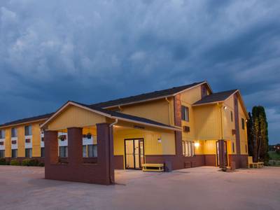 Super 8 by Wyndham Anamosa IA - Bild 1